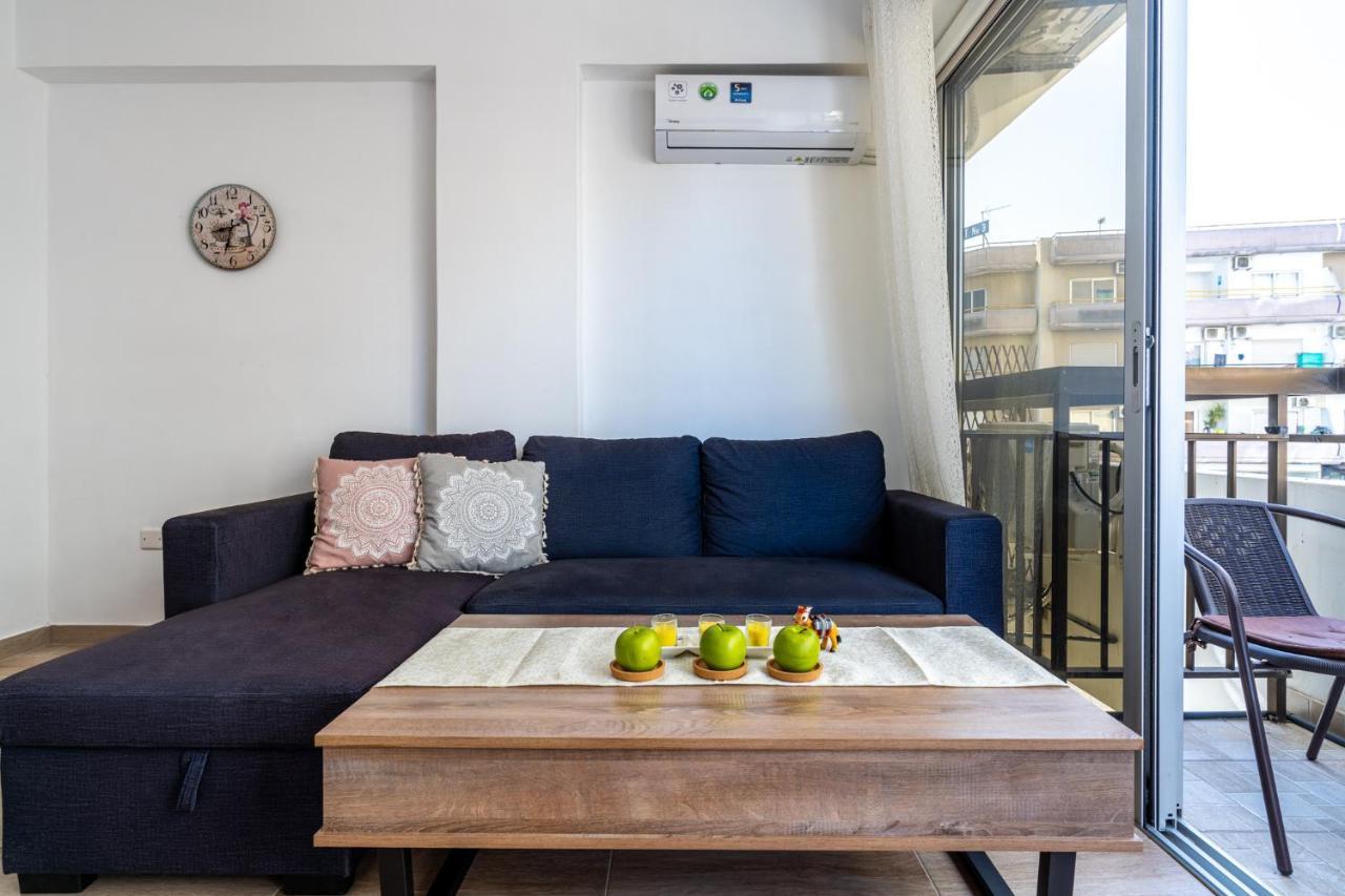 Berries 1-Br Apt In לרנקה מראה חיצוני תמונה